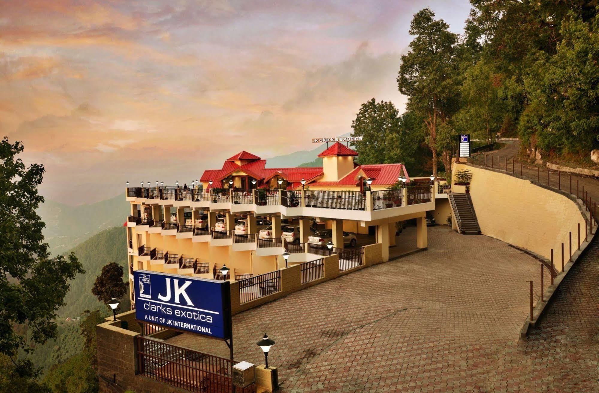 Hotel Jk Clarks Exotica Dalhousie Exterior foto