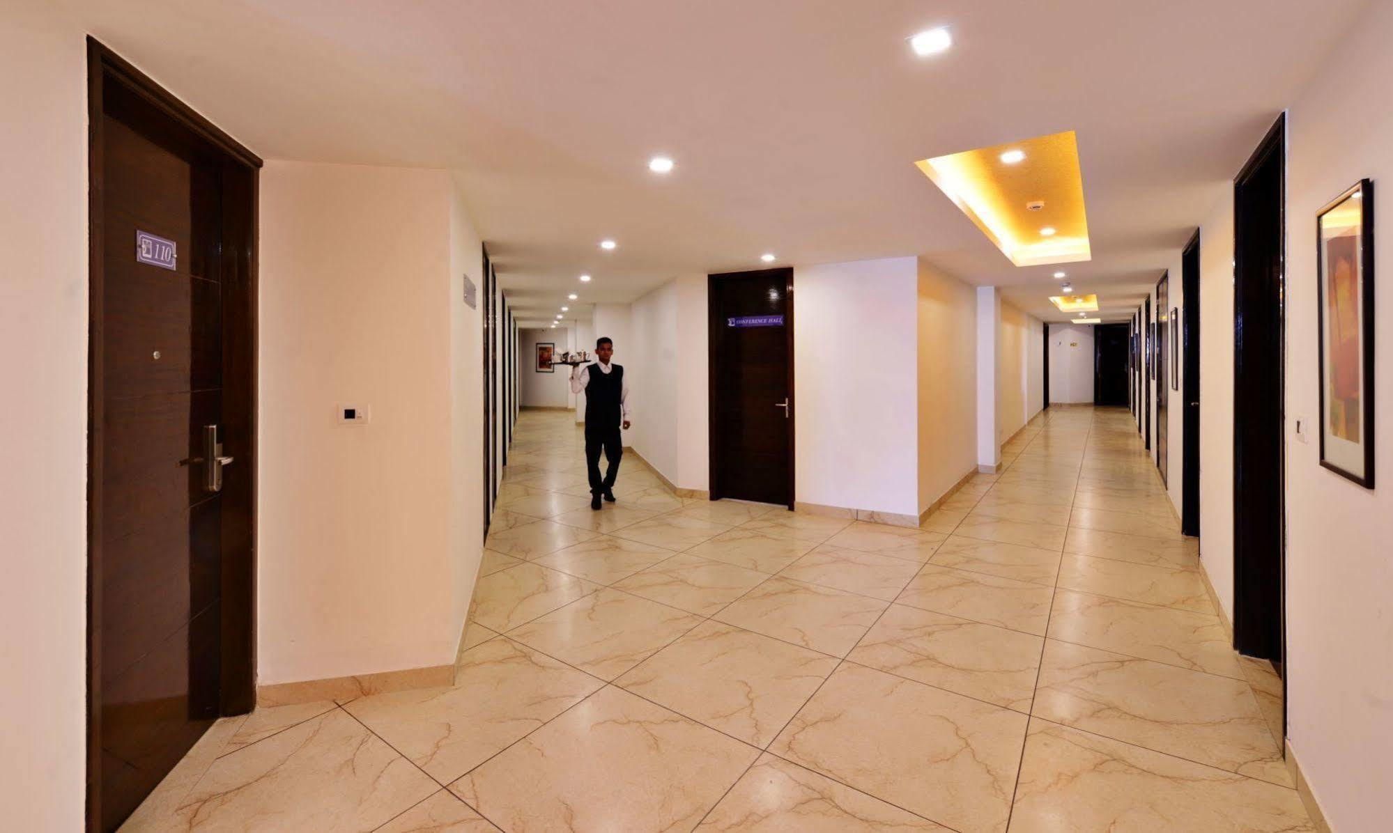 Hotel Jk Clarks Exotica Dalhousie Exterior foto