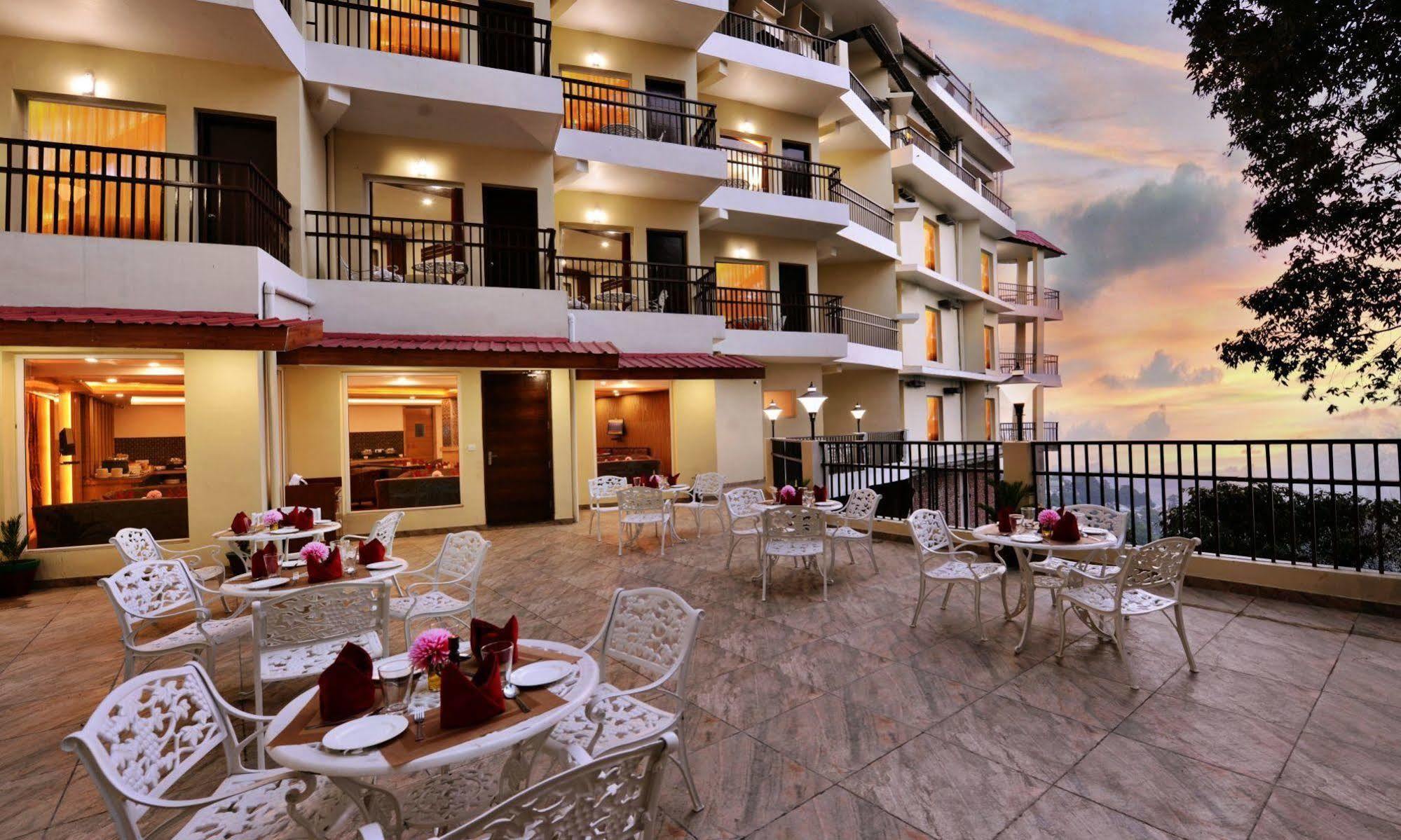 Hotel Jk Clarks Exotica Dalhousie Exterior foto